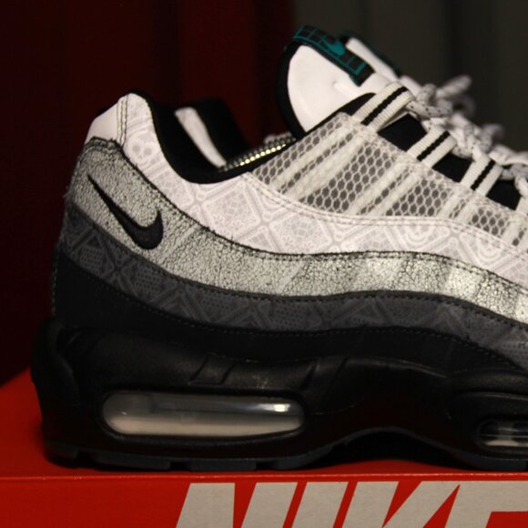 Size 12 - Nike Air Max 95 SE Day of the Dead - Picture 2 of 8